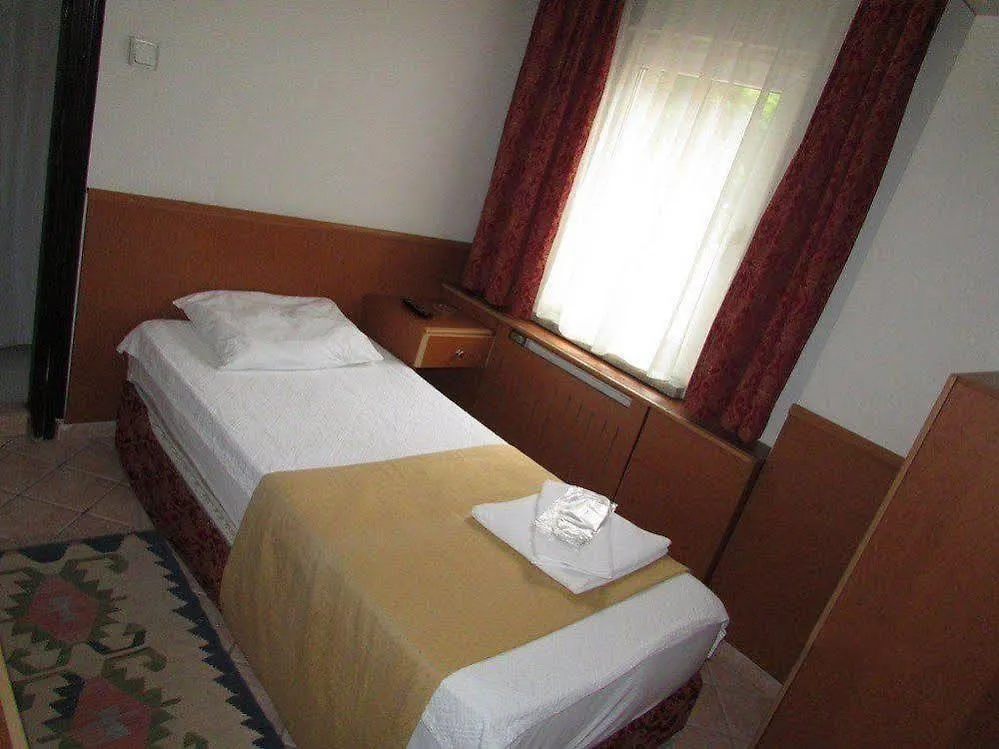 Kadikoy Otel Istanbul 2*,